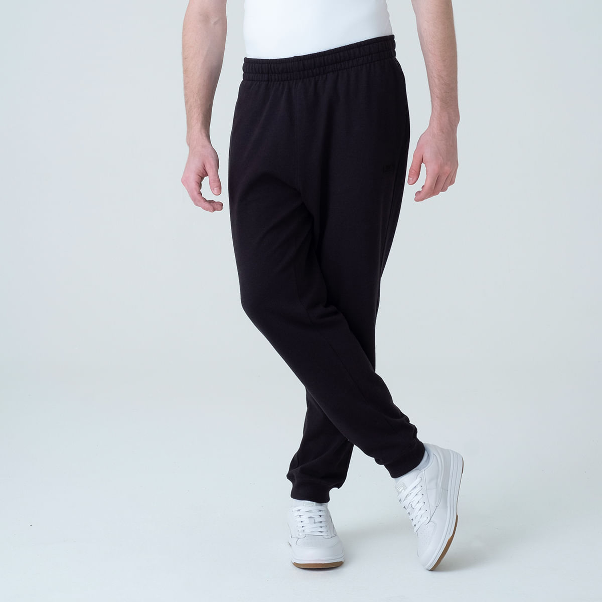 PANTALON HOMBRE FILA HERITAGE ESSENTIAL II — imagen 3