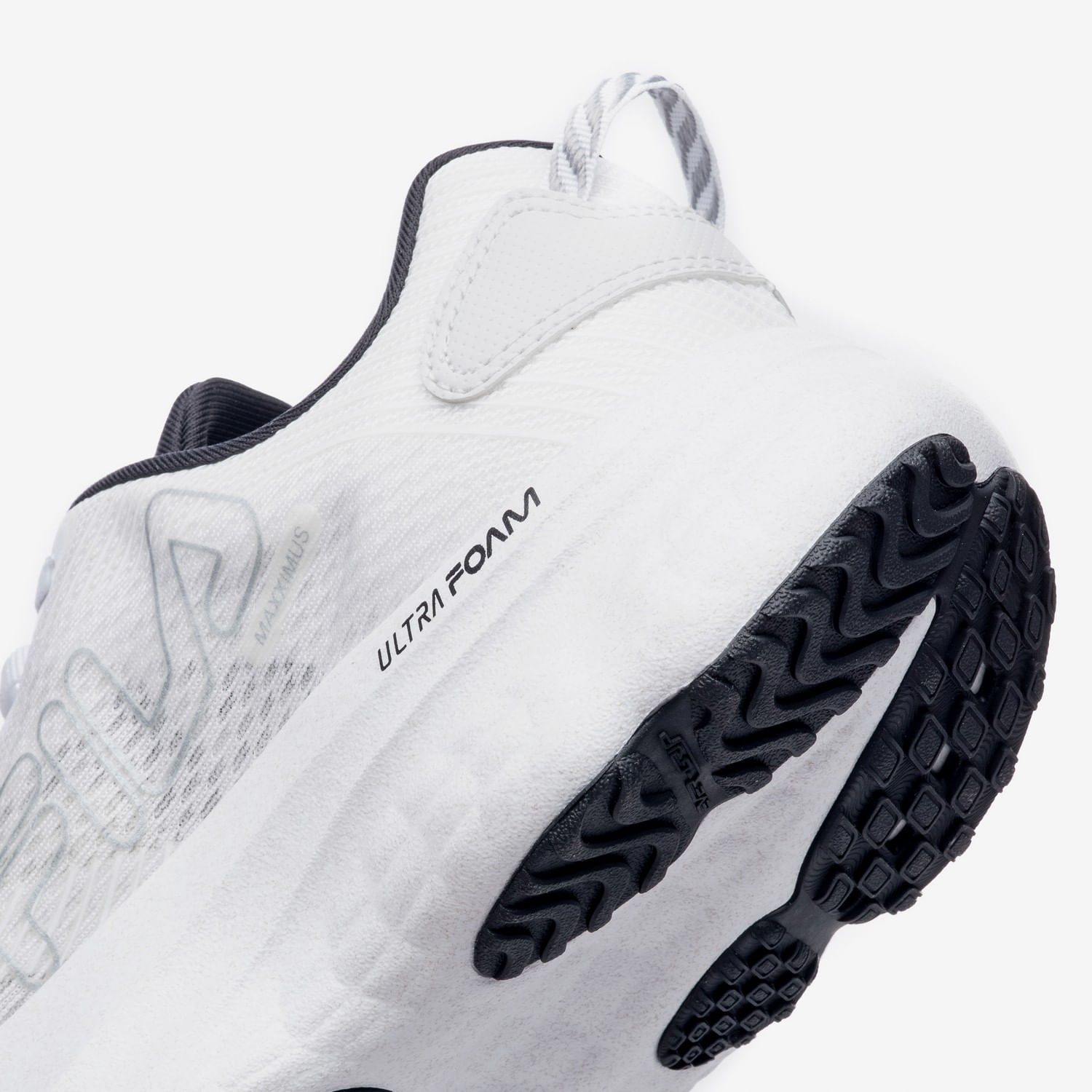 ZAPATILLA FILA MAXXIMUS MASCULINO — imagen 8