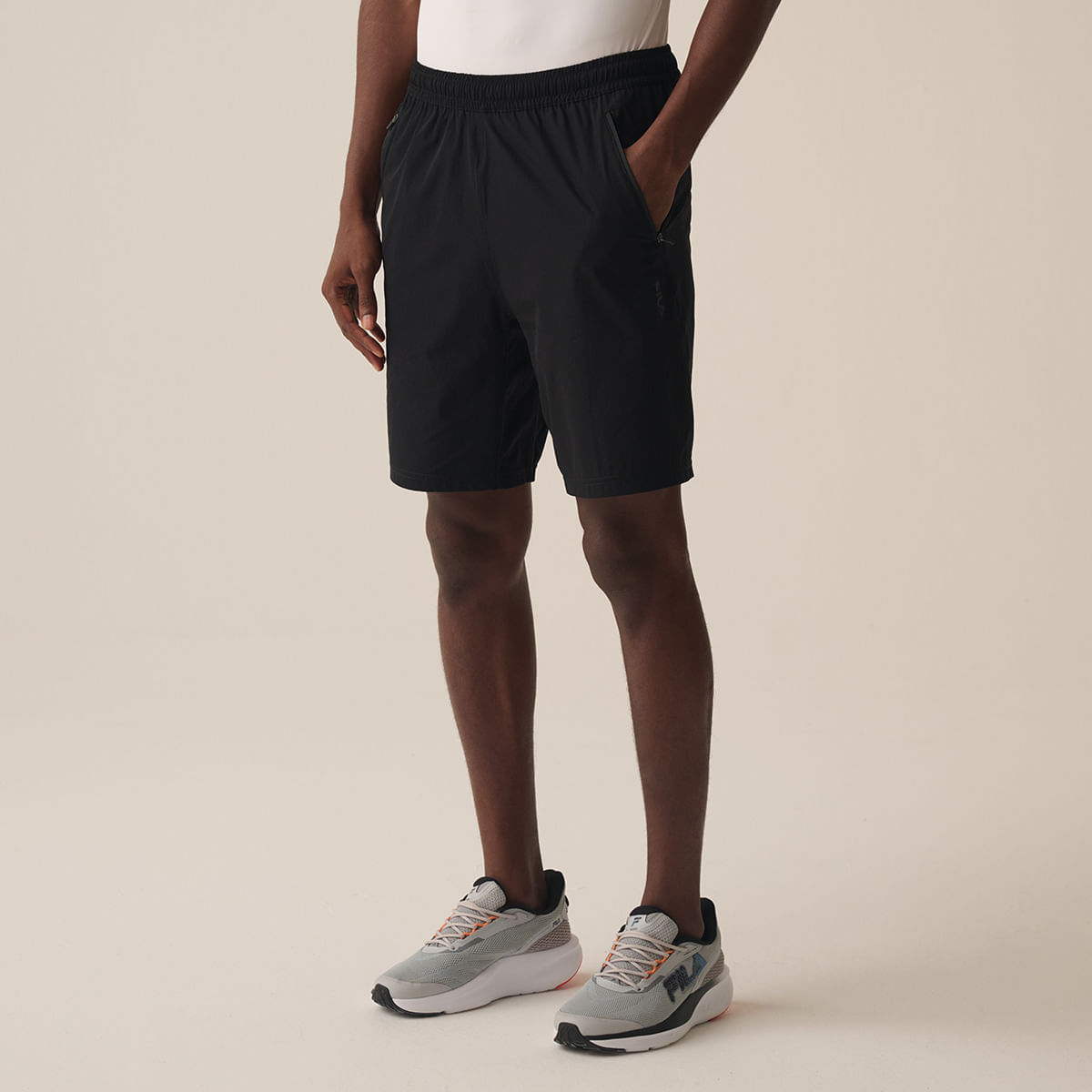 BERMUDA MASCULINA FILA ZIP IV - 9