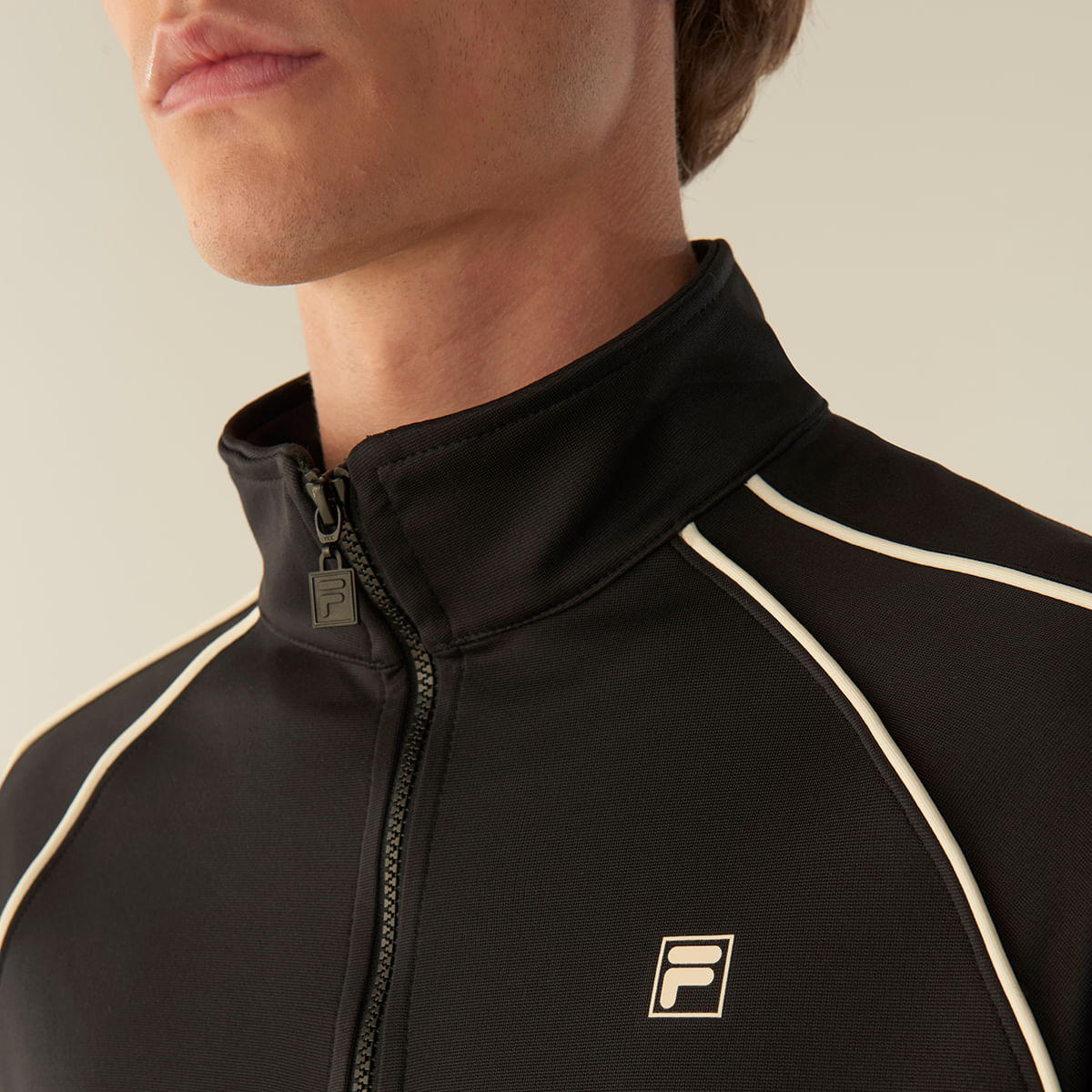 CAMPERA MASCULINA FILA COMFORT TENNIS MATCH — imagen 4