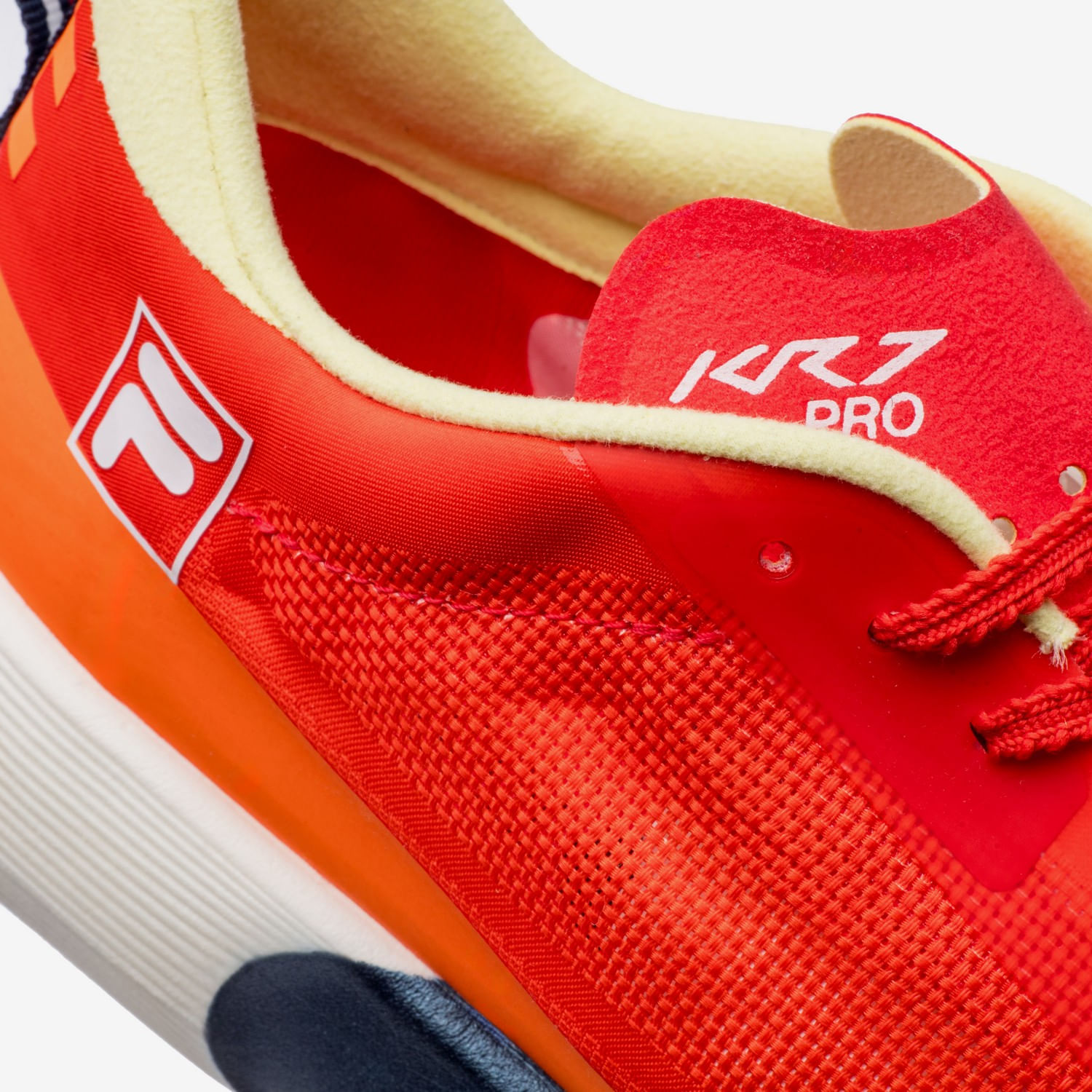 ZAPATILLA FILA KR7 FEMENINO — imagen 7