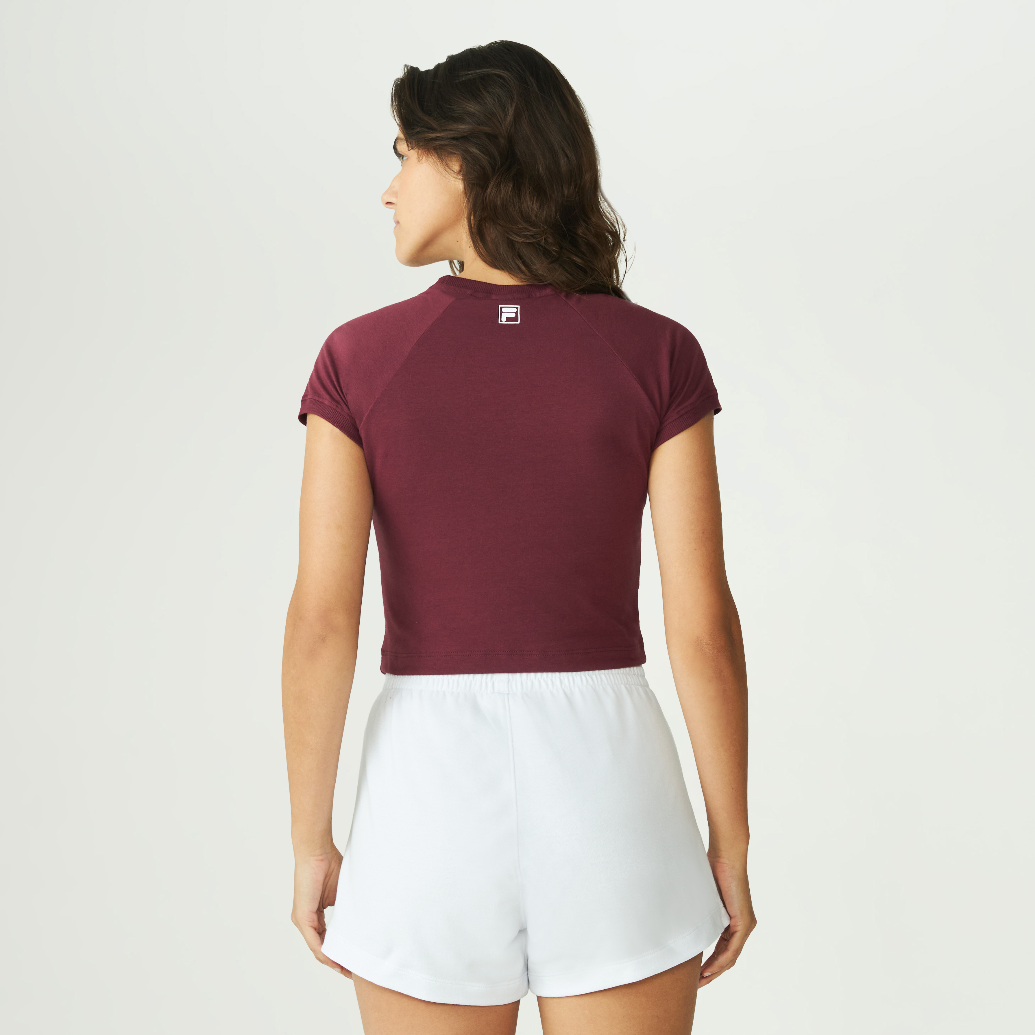 Remera femenina Fila slim letter — imagen 2