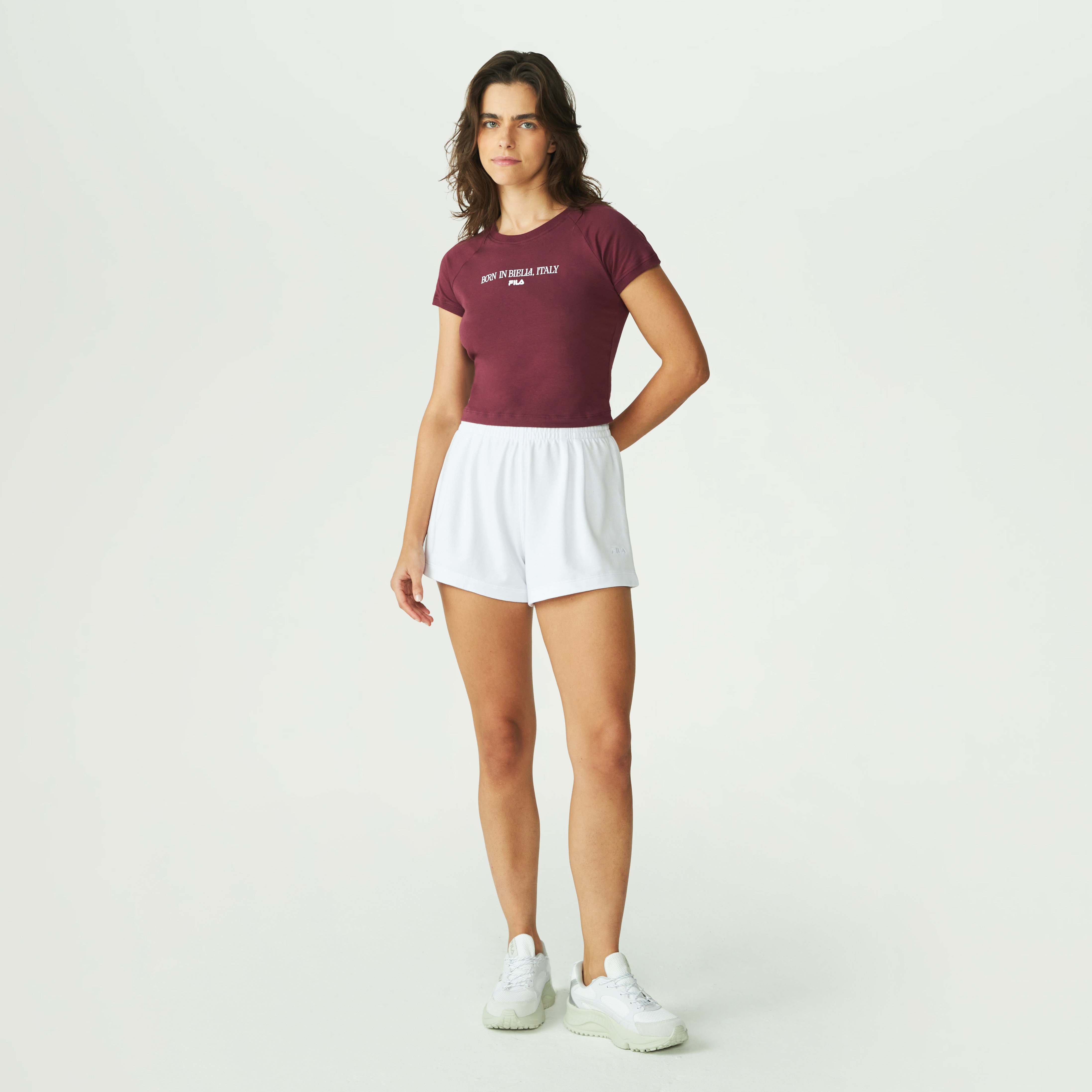 Remera femenina Fila slim letter — imagen 3